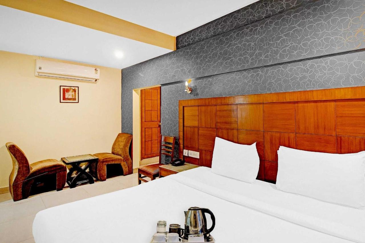 Townhouse The Grand Plaza Hotel Hyderabad Luaran gambar