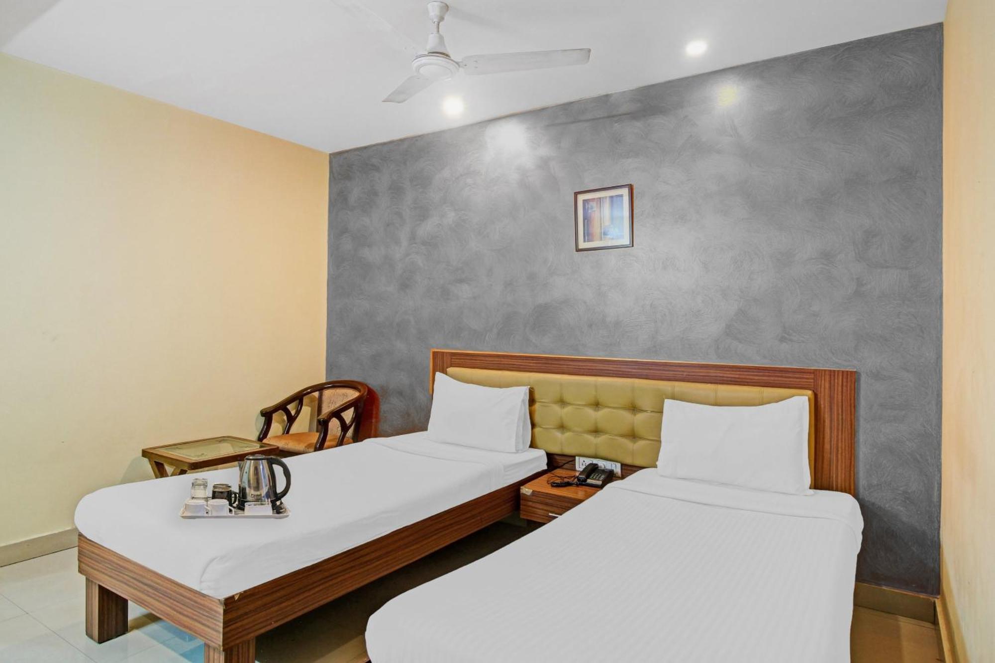 Townhouse The Grand Plaza Hotel Hyderabad Luaran gambar